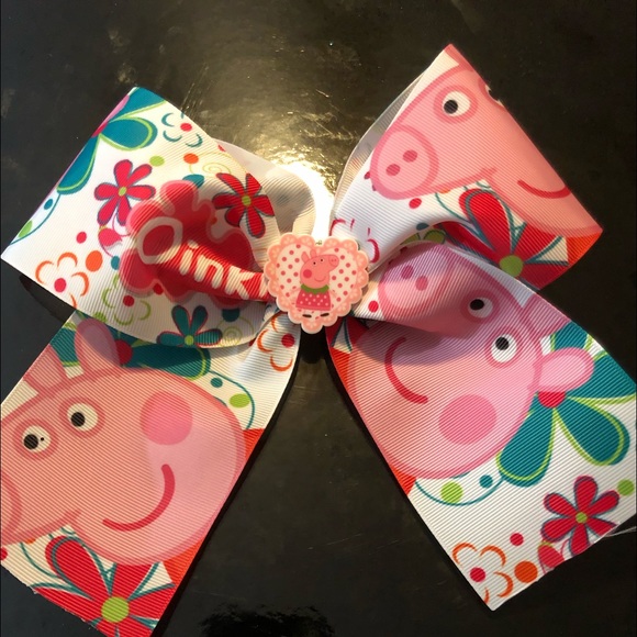 Bows - Picture 1 of 8